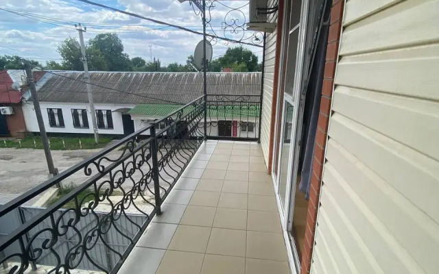 Mini hotel "dom Turista"