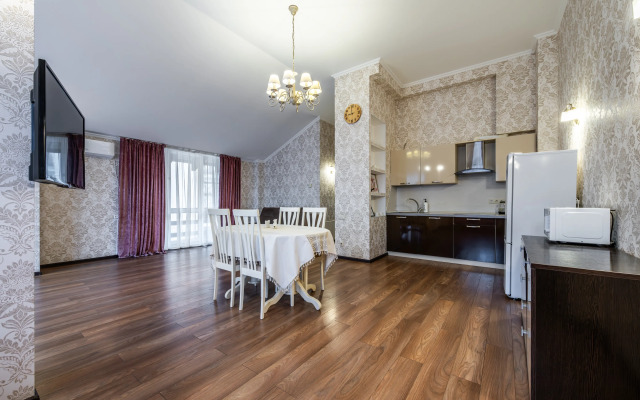 Oplot - Penthaus «Panorama» 10 Apartments