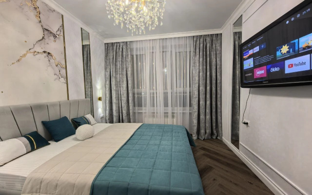 Квартира Однокомнатная на Улице Бориса Слюсаря 23с2