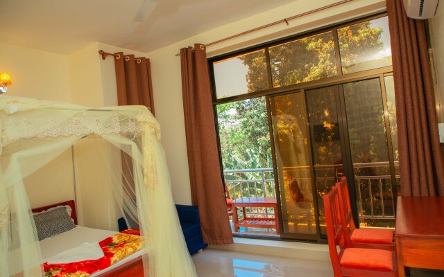 Kilimanjaro White House Hotel