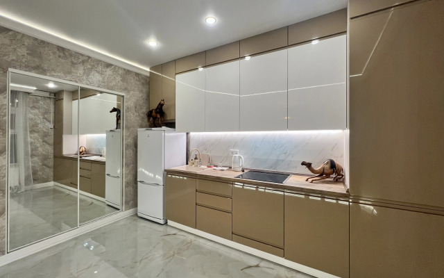 V Tsentre Goroda Flat