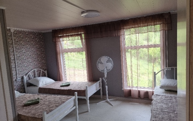 Chudesnoe Mesto Guest House