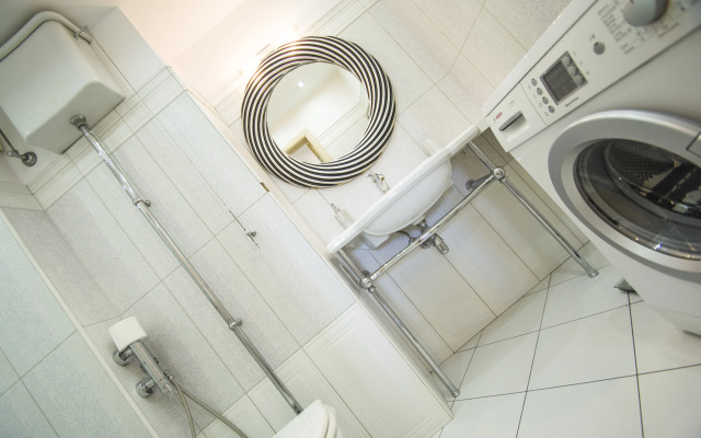 Апартаменты на Победителей 39