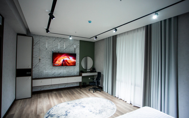 Atour Hotel