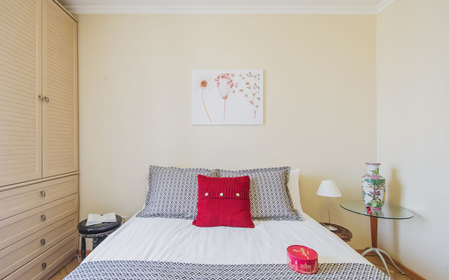 GM ryadom s Belym Domom  Apartments