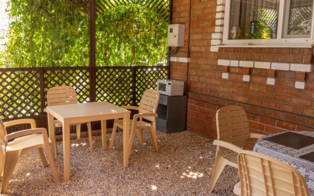 Uyutnyij Otdyih Guest House
