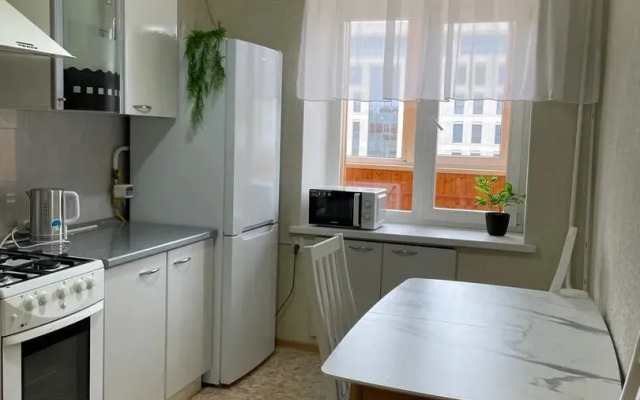 Na Levo-Bulachnoy Ulitse 56/2 Apartments