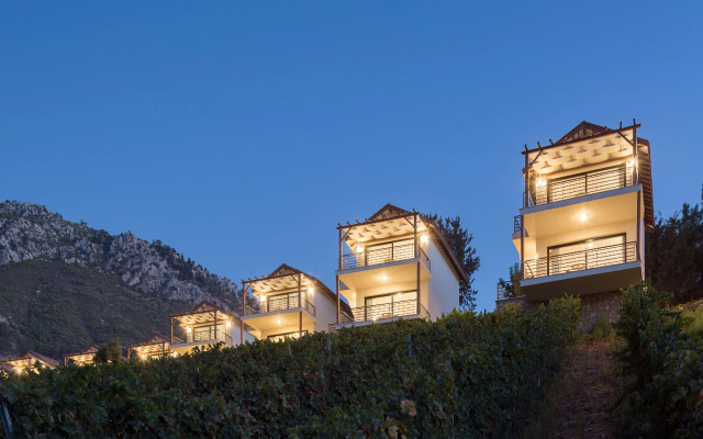 Gillham Vineyard Adults Only Hotel