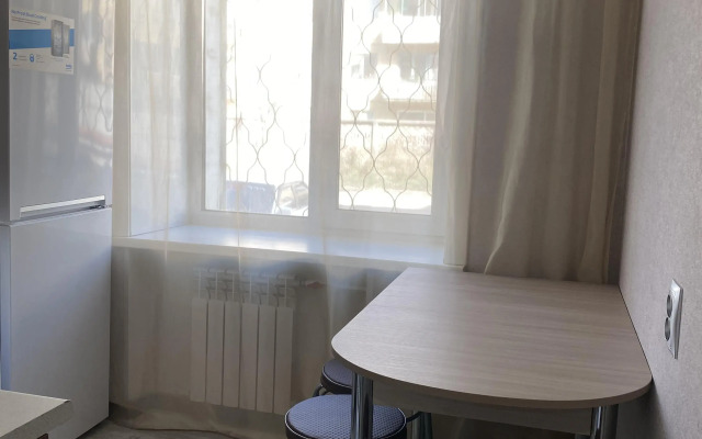 Малиновского 63