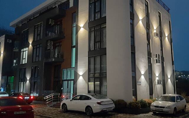 Daymond v Sochi Apartments 1