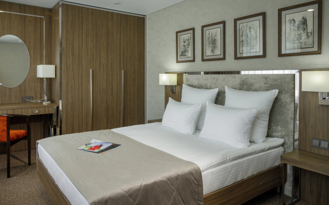 Hakasiya Hotel
