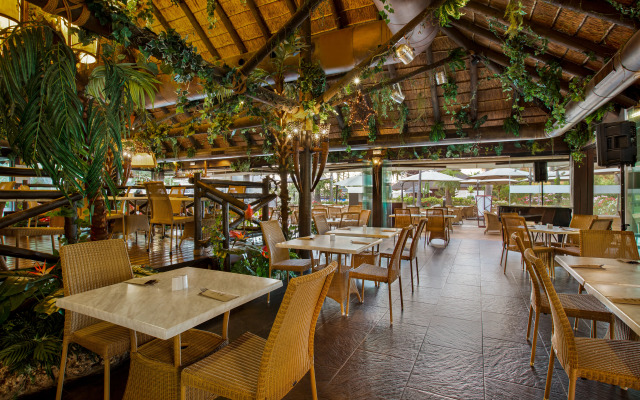 Hotel Wyndham Grand Costa del Sol