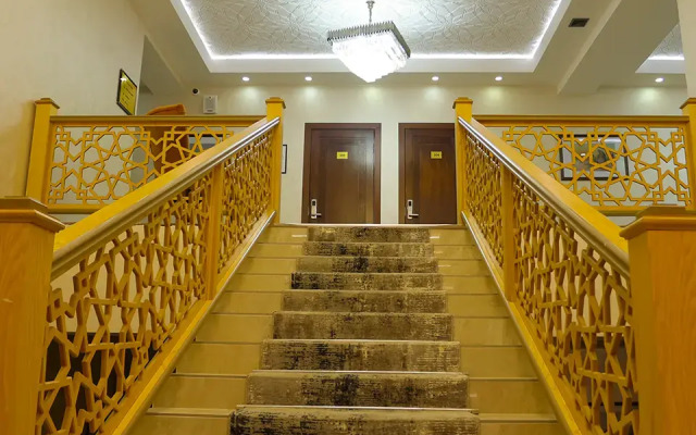 Dunyo Palace Hotel