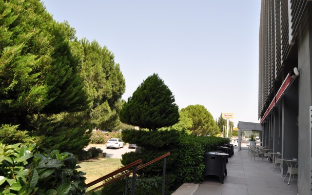 Orty Airport Hotel