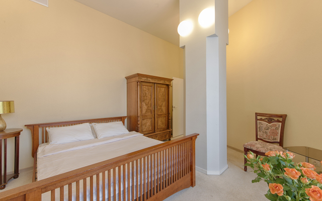 3-komnatnye HomeApart pr-t Nezavisimosti, 13 Apartments