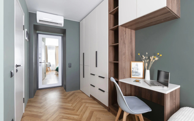 Апартаменты 1 на площади Восстания (Сов 1)