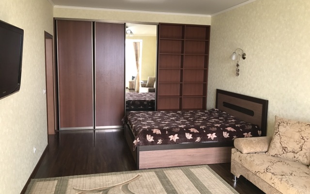 Квартира комфортная в новом доме с парковкой на Комсомольской 148