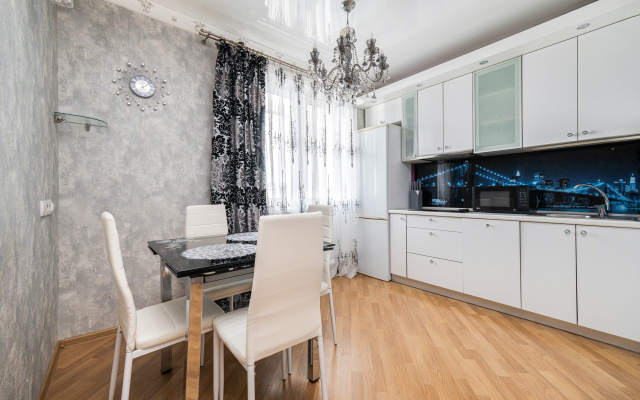 Na Prospekte Masherova Flat