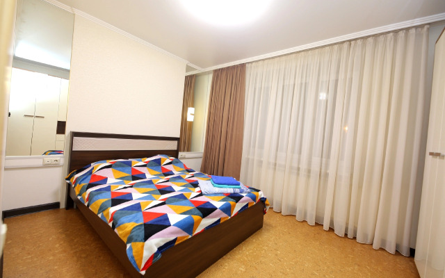 Квартира 3 комнатная квартира улица Комсомольская,75