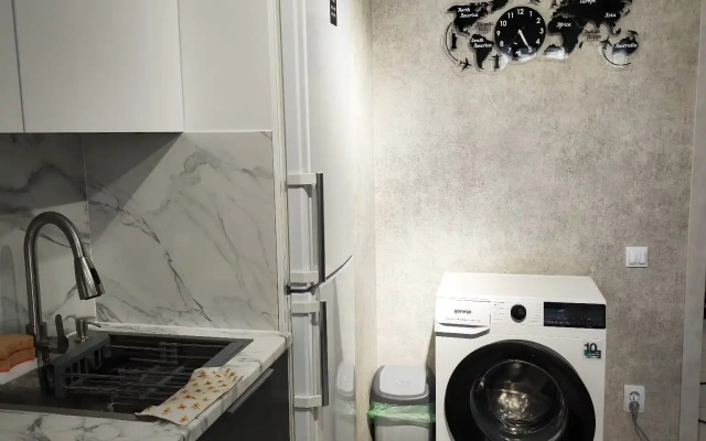 S vidom na rechku Flat