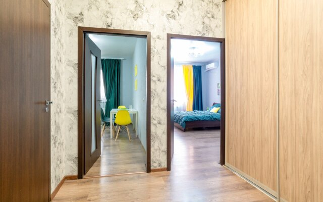 Апартаменты Стильные на Казбекской, Yana Apart