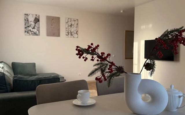 Uyutnoye Gnezdyshko Na Ordzhonikidze Apartments