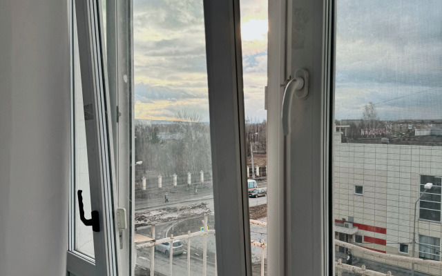 Квартира Двухкомнатная у НТМК