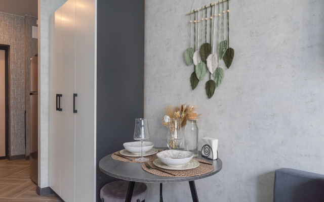 Квартира Дизайнерская студия напротив ТРЦ Радуга Парк