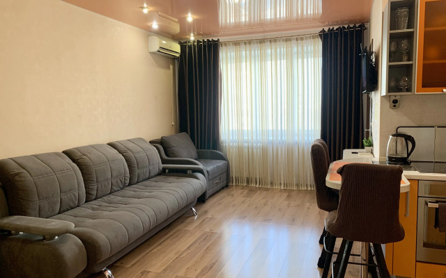 Na Naberezhnoy Flat