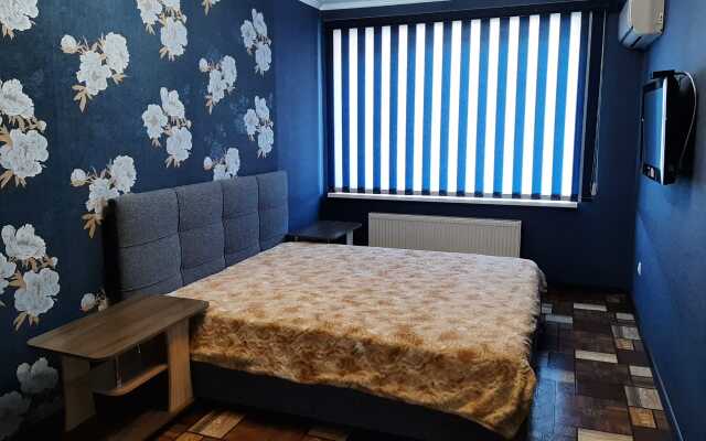Na Admirala Kryuysa Apartments