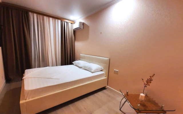 Uyutnye Ryadom S Oz-Moll Apartaments