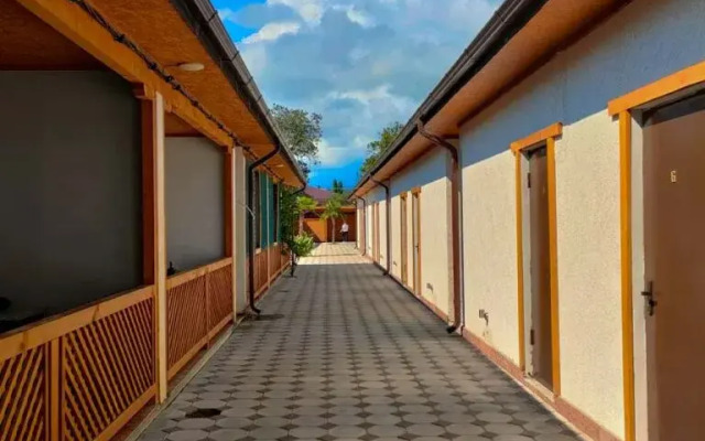Amra Sunrise Apartments