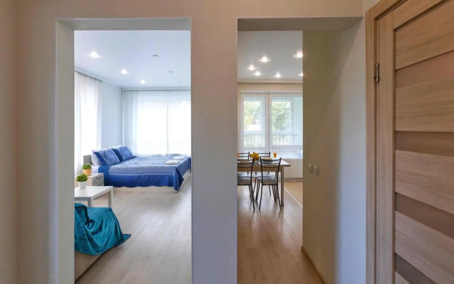 Na Ulitse Kommunisticheskoy 98/1 Flat