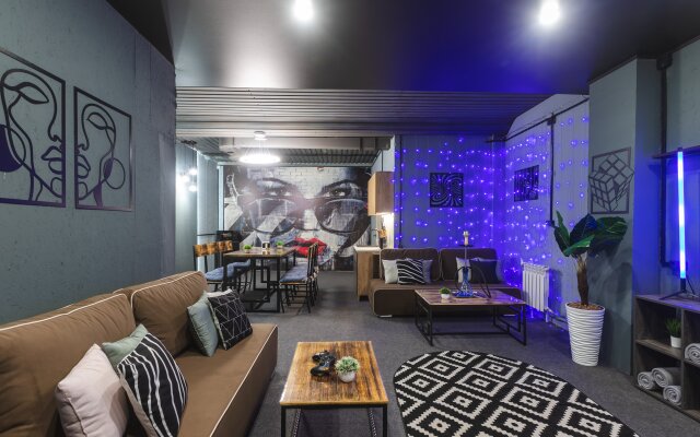 Квартира Аренда Лофта для Вечеринки с Караоке и X Box