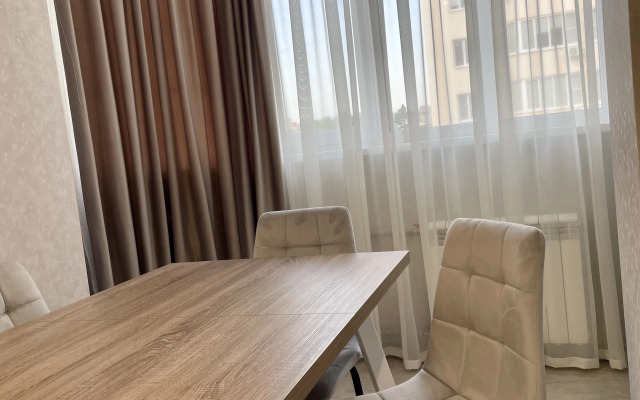 Апартаменты на Оранжерейной