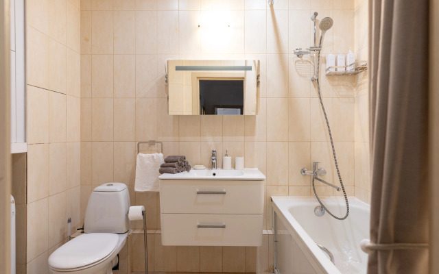 Dvukhkomnatnaya Do 5 Chelovek Flat