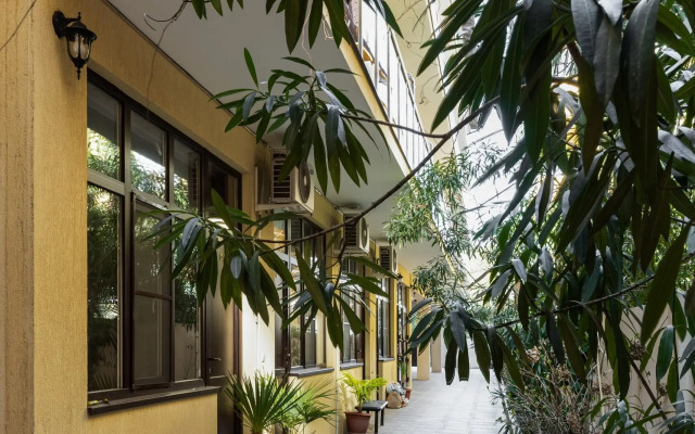 Kalarash 17A Guest House