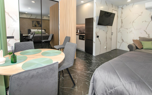 V Tsentre Sochi 10 Minut Do Morya AK Arkhitektor S Terrasoy Patio Apartaments