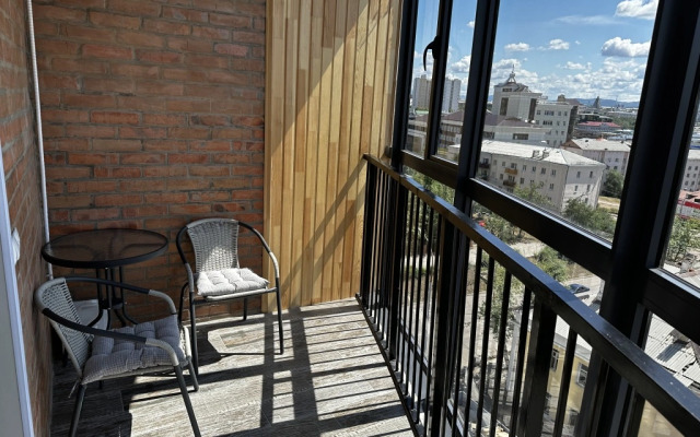 na Smolina. 61 (Loft-studio) Apartments