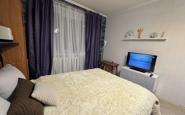 Квартира На 50 лет Октября 19