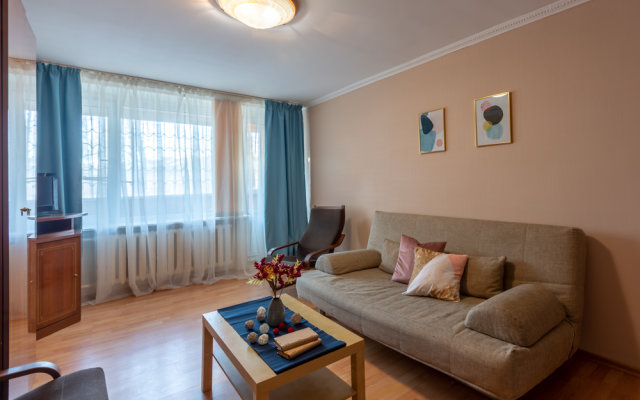 Apartment Kvart-Hotel, Narodnaya, 9