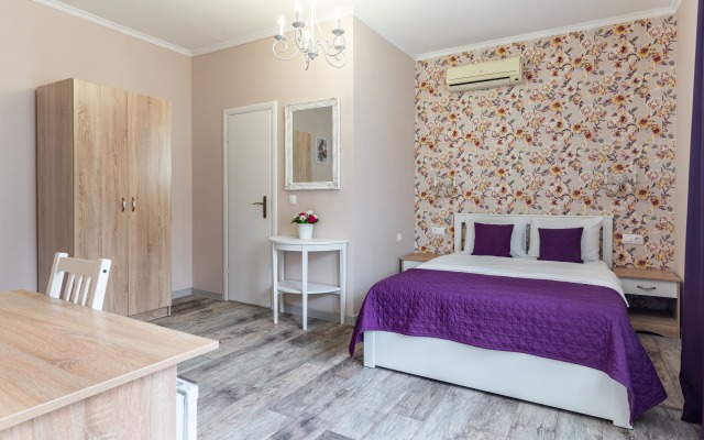 Sochi Yard` Mini-Hotel