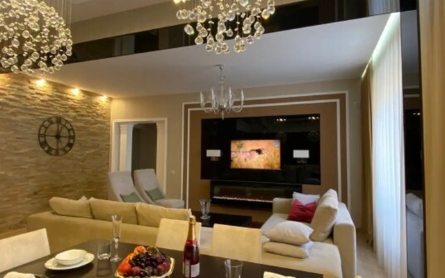 Designer Apartment in the Center of Kaspiysk