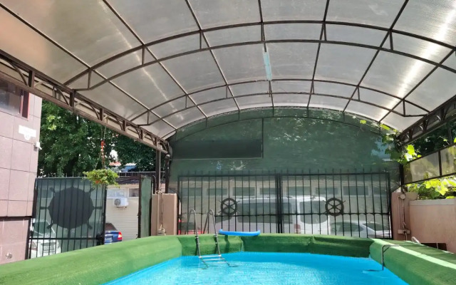 Shturval Guest House