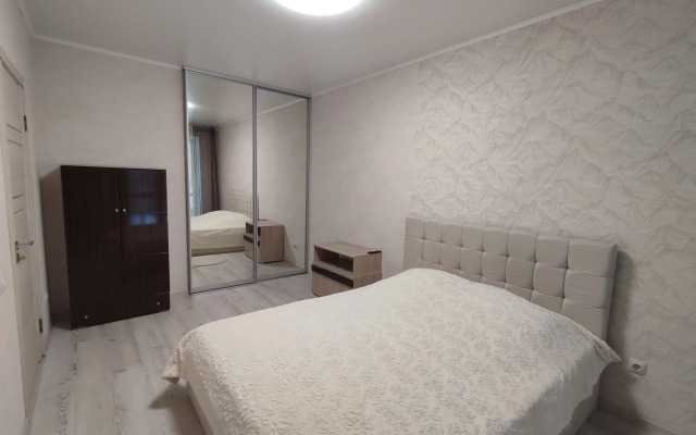 Квартира Комбинатская 54