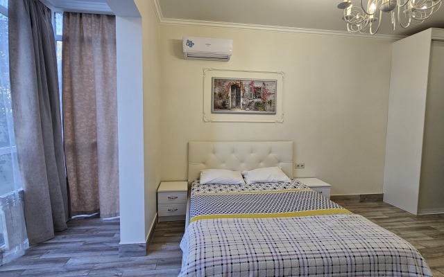 Апартаменты Уютная Студия в Центре на Войкова от HomeHotelSochi