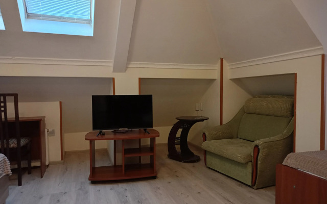 U morya 401 Apartments