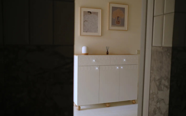 V Dokhodnom Dome Kerbera Flat
