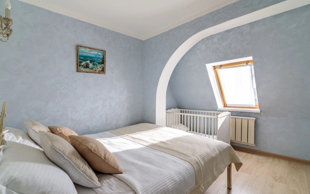 Замок Anstar House Vatutinki