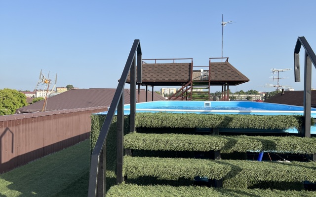 Akula Guest House